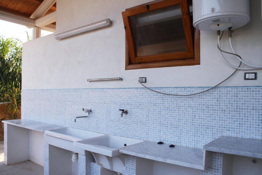 Wohnwagen Hotel Cava dʼAliga Екстериор снимка